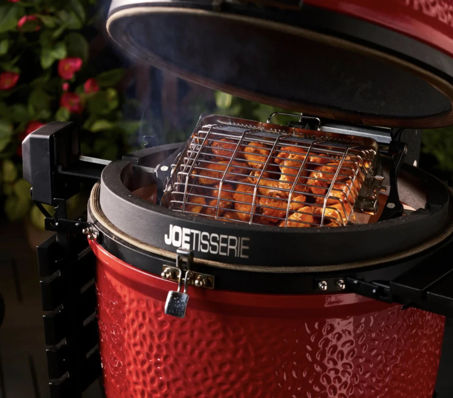 Kamado Joe JoeTisserie Basket Set Spit Mand - Image 5